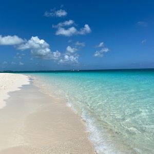 Meet your Posher, Becky